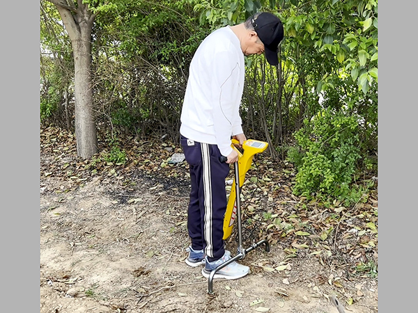GDBN-GX010地下综合管线探测仪跨步电压发测对地泄露.jpg